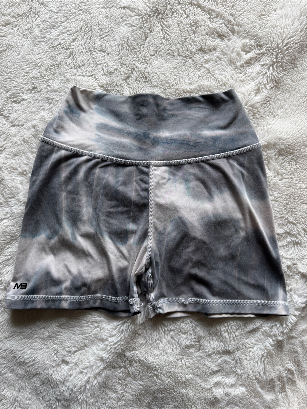 Mini beast High-Waist Gray Tie-Dye Active Shorts